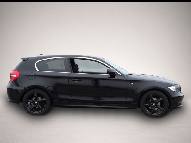 BMW 116 (05/2011, Benzin)