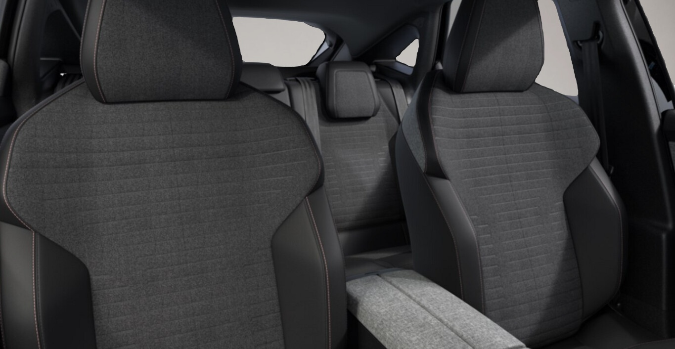 Peugeot 3008 (10/2025, Benzin)