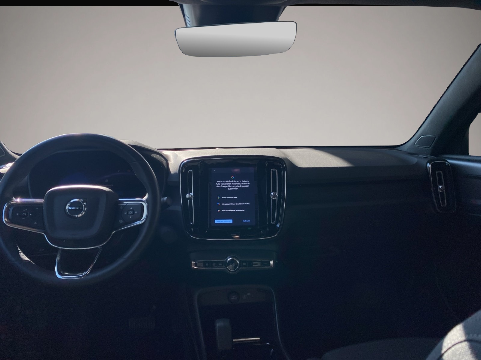 Volvo C40 (02/2023, ELECTRIC)