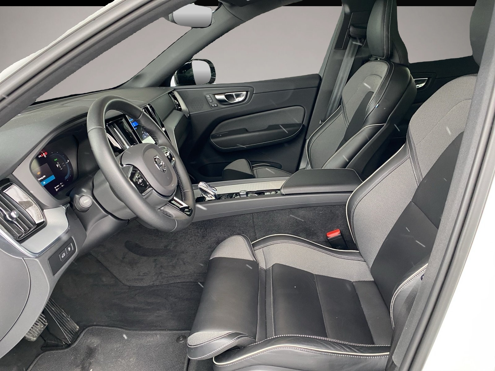 Volvo XC60 (12/2022, )