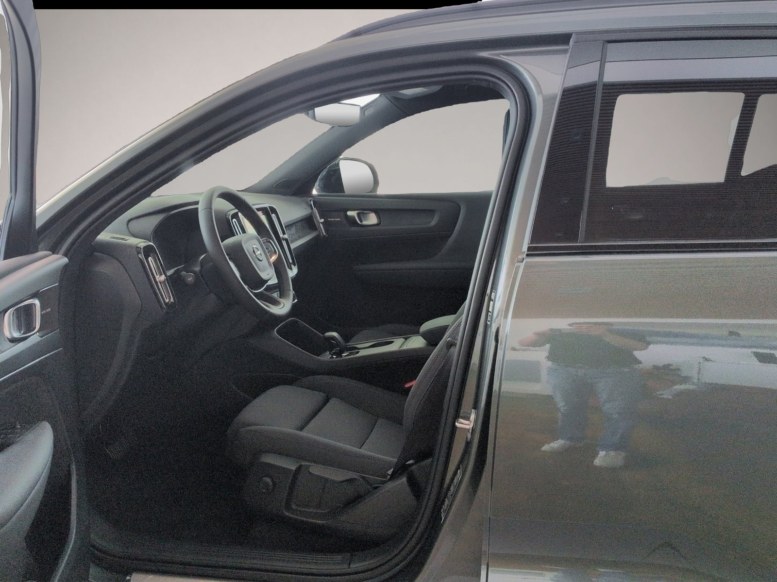 Volvo EX40 (04/2026, ELECTRIC)