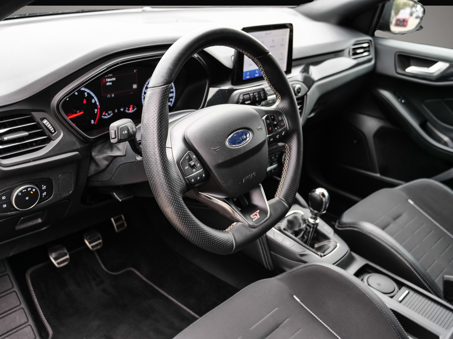 Ford Focus (06/2020, Benzin)