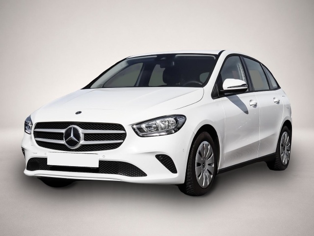 Mercedes-Benz B 180 (10/2021, Benzin)