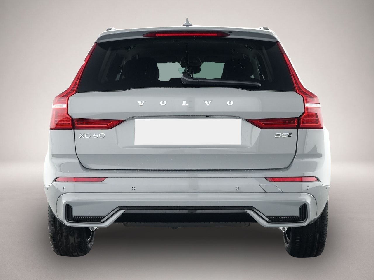 Volvo XC60 (06/2025, Benzin)