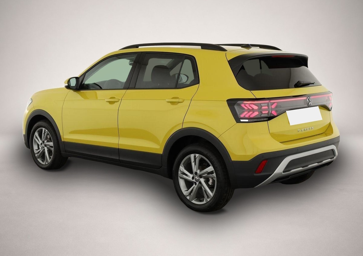 Volkswagen T-Cross (08/2026, Benzin)