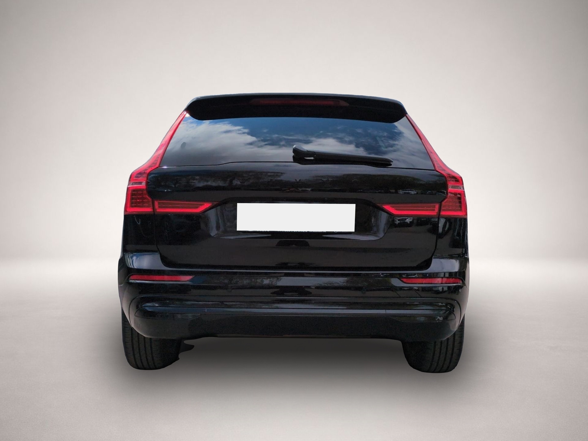 Volvo XC60 (01/2023, Benzin)