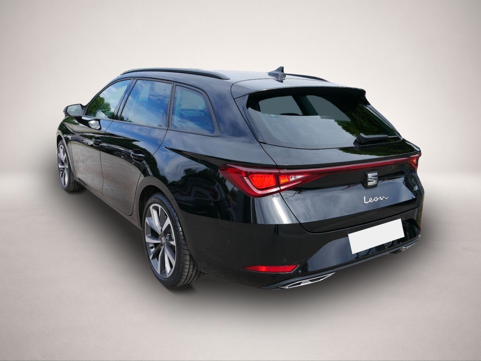 Seat Leon (12/2025, Benzin)