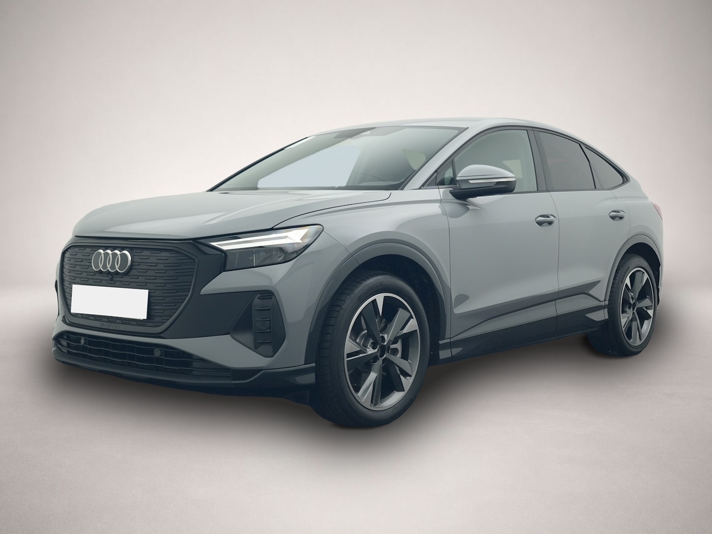 Audi Q4 e-tron (06/2025, ELECTRIC)
