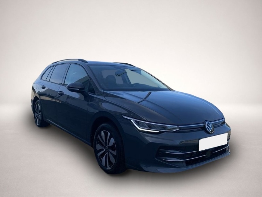 Volkswagen Golf (04/2025, Benzin)