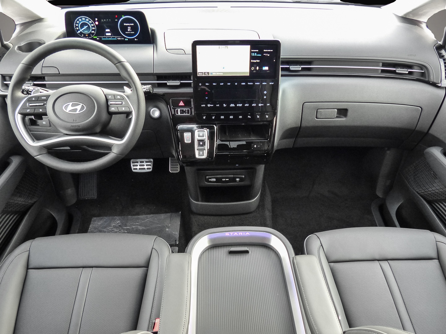 Hyundai STARIA (04/2026, Hybrid (Benzin/Elektro))