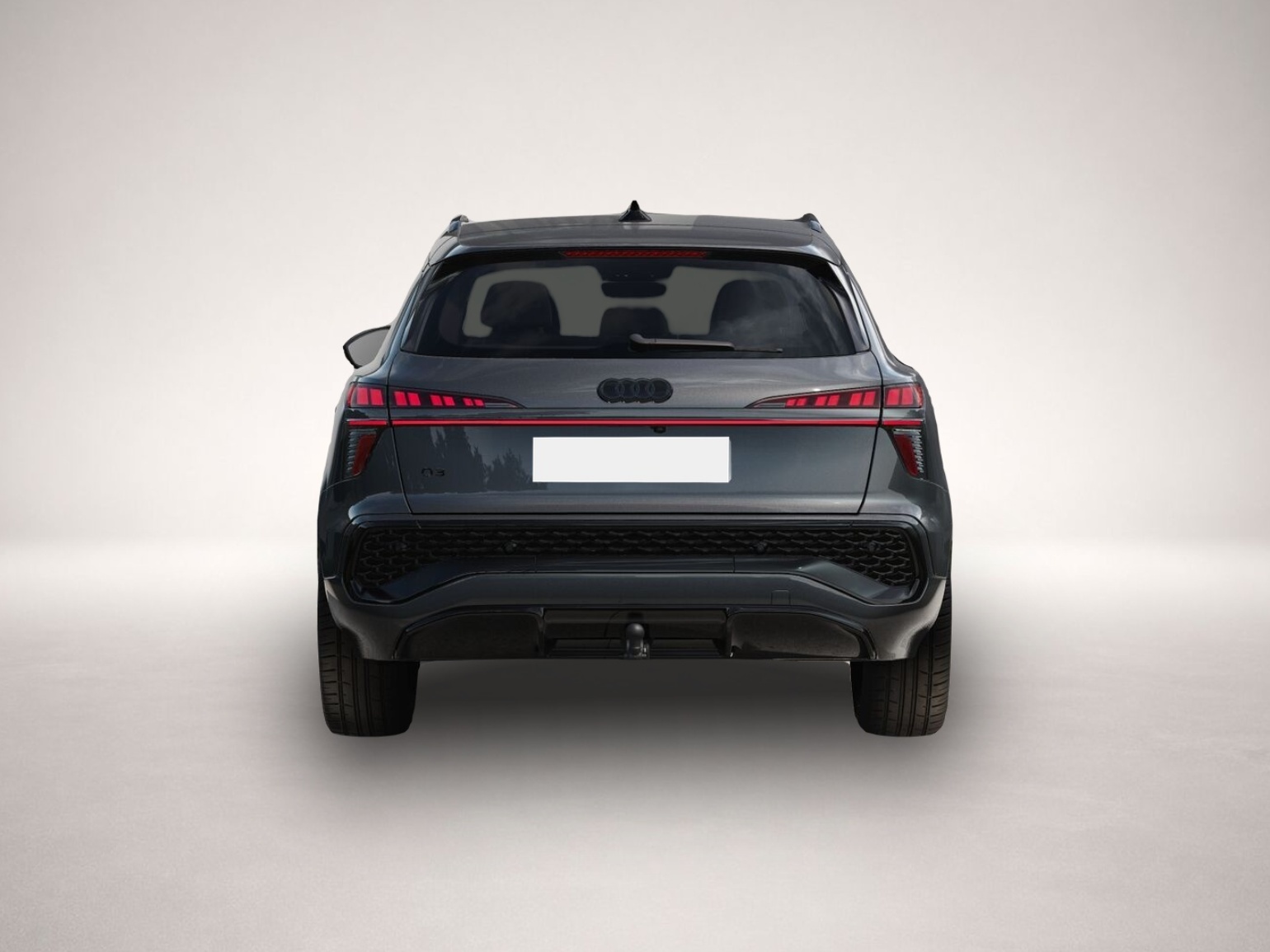 Audi Q3 (, Benzin)