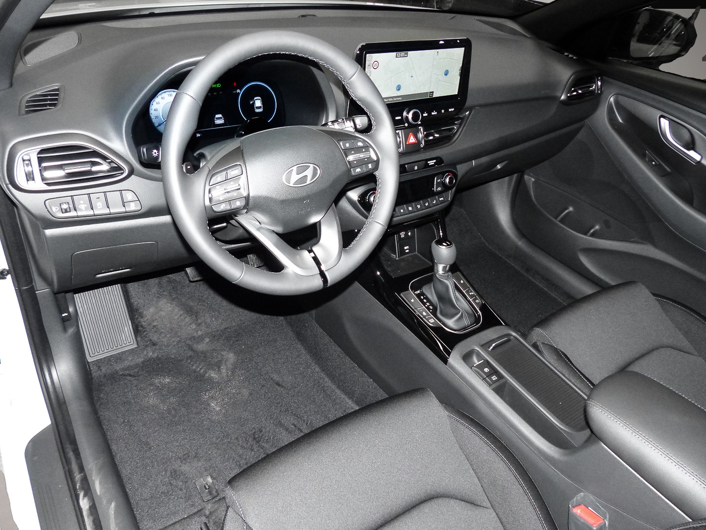 Hyundai i30 (06/2026, Benzin)