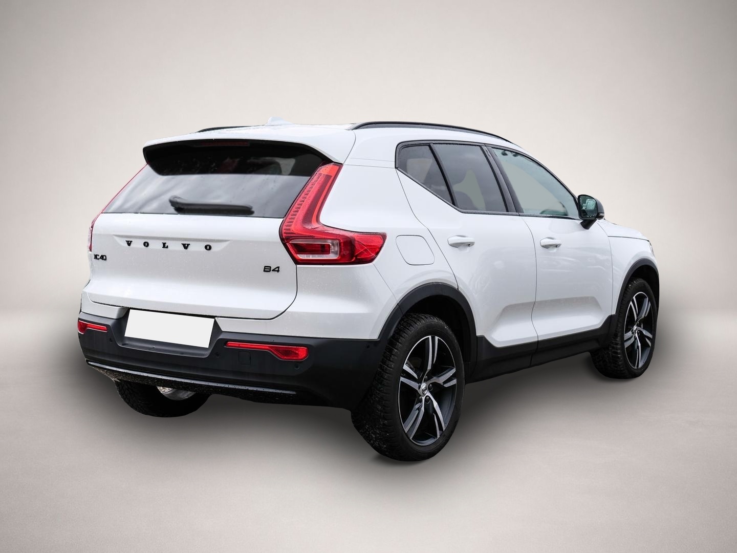Volvo XC40 (07/2025, Benzin)