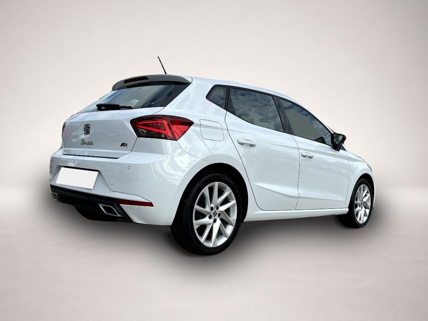 Seat Ibiza (04/2023, Benzin)