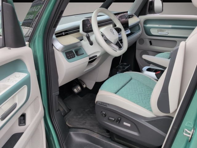 Volkswagen ID. Buzz (10/2025, ELECTRIC)