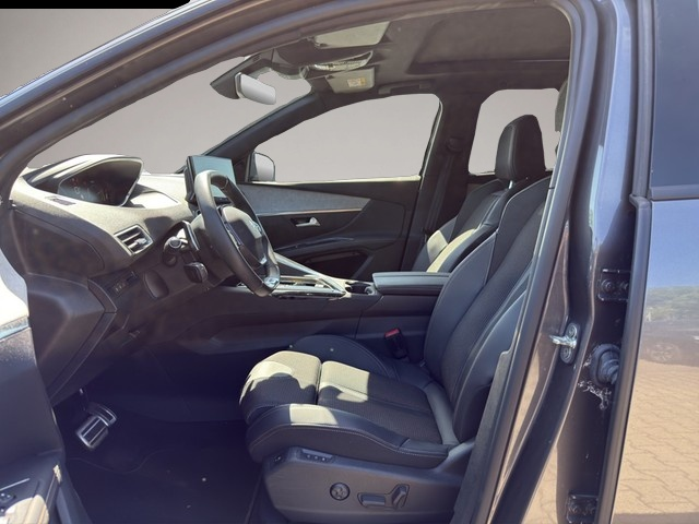 Peugeot 5008 (05/2024, Benzin)