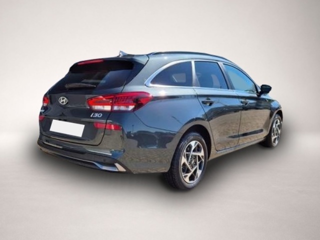 Hyundai i30 (06/2026, Benzin)