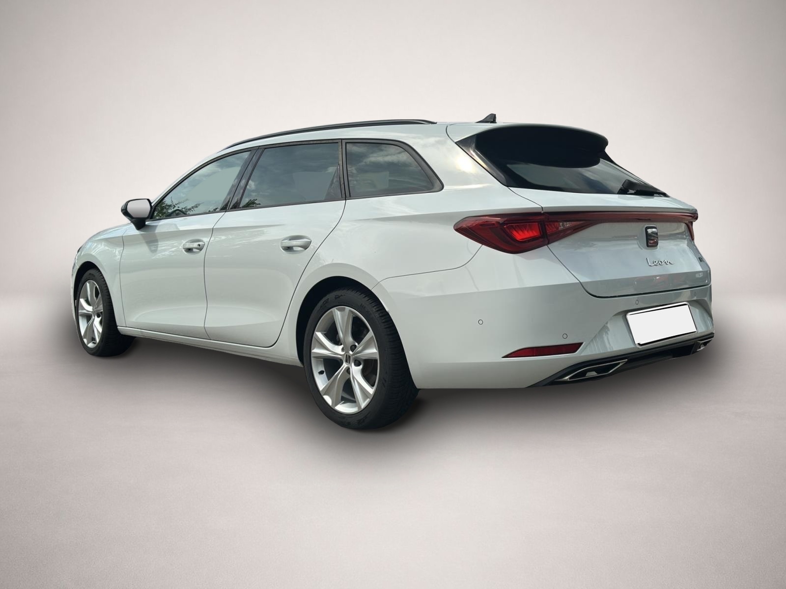 Seat Leon (06/2025, Benzin)