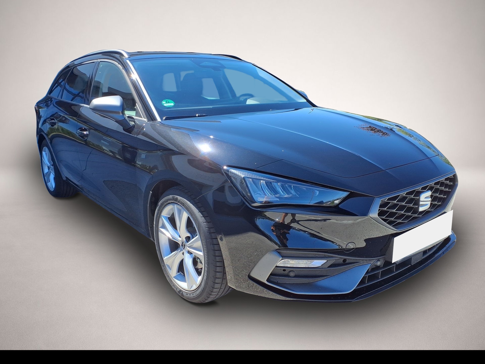 Seat Leon (06/2026, Benzin)