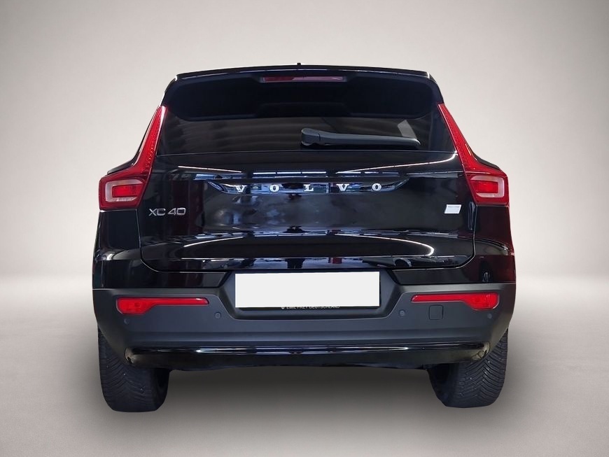 Volvo XC40 (12/2022, ELECTRIC)