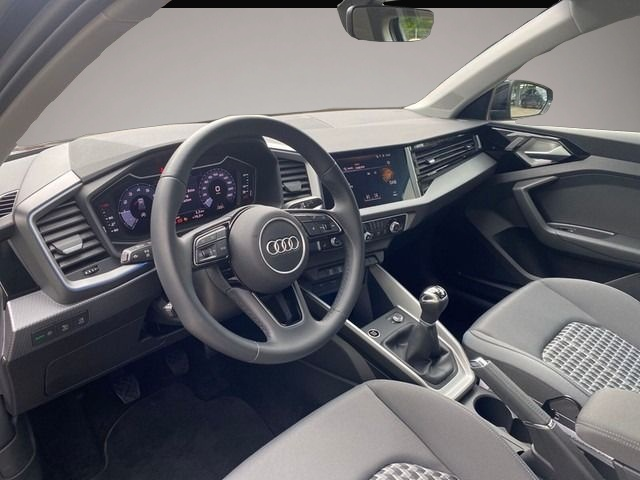 Audi A1 (09/2021, Benzin)