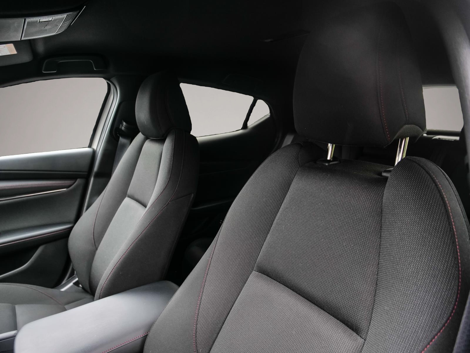 Mazda 3 (08/2022, Benzin)