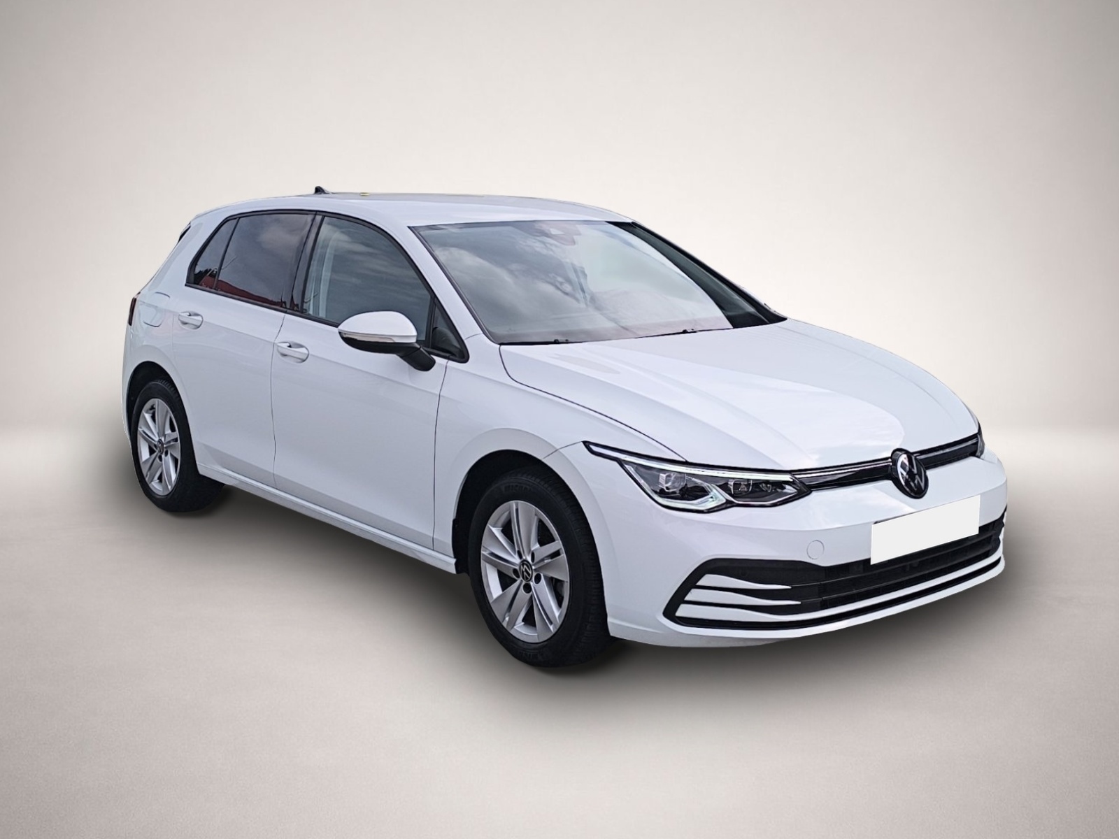 Volkswagen Golf (01/2023, Benzin)