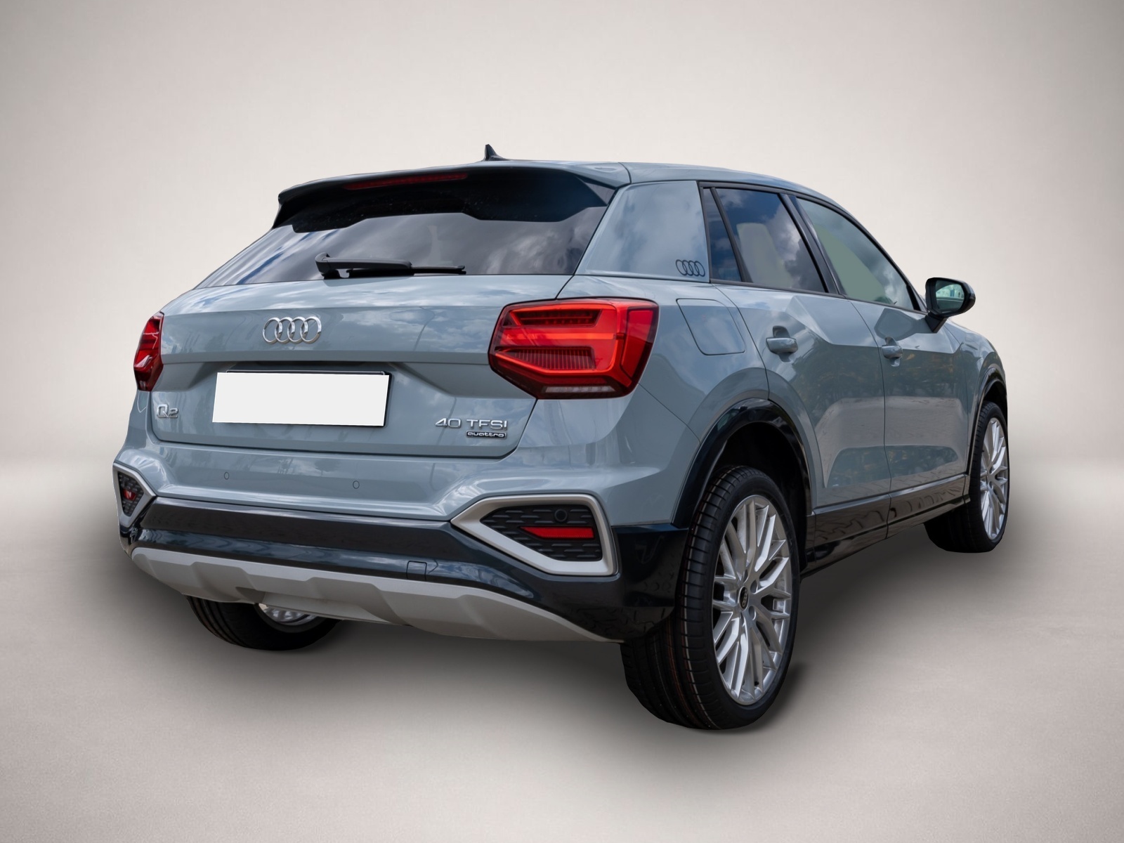 Audi Q2 (03/2022, Benzin)