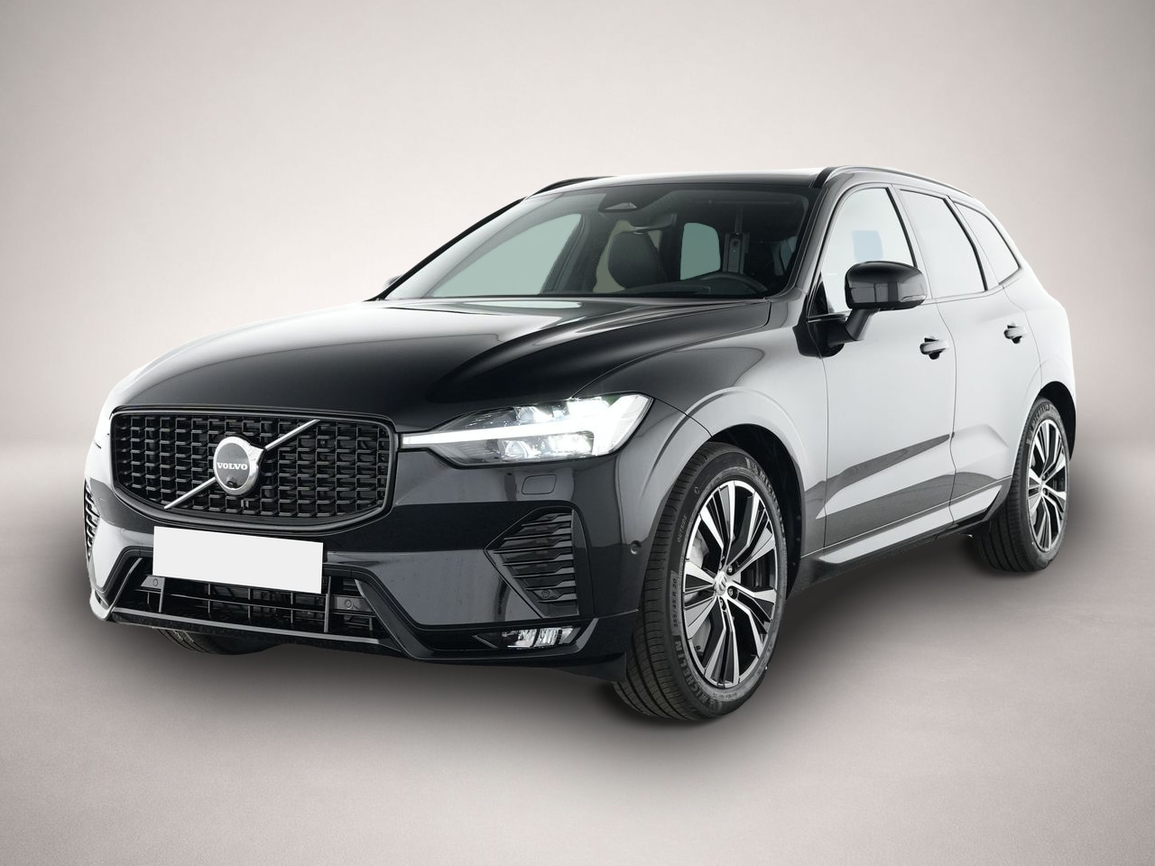 Volvo XC60 (05/2025, Benzin)