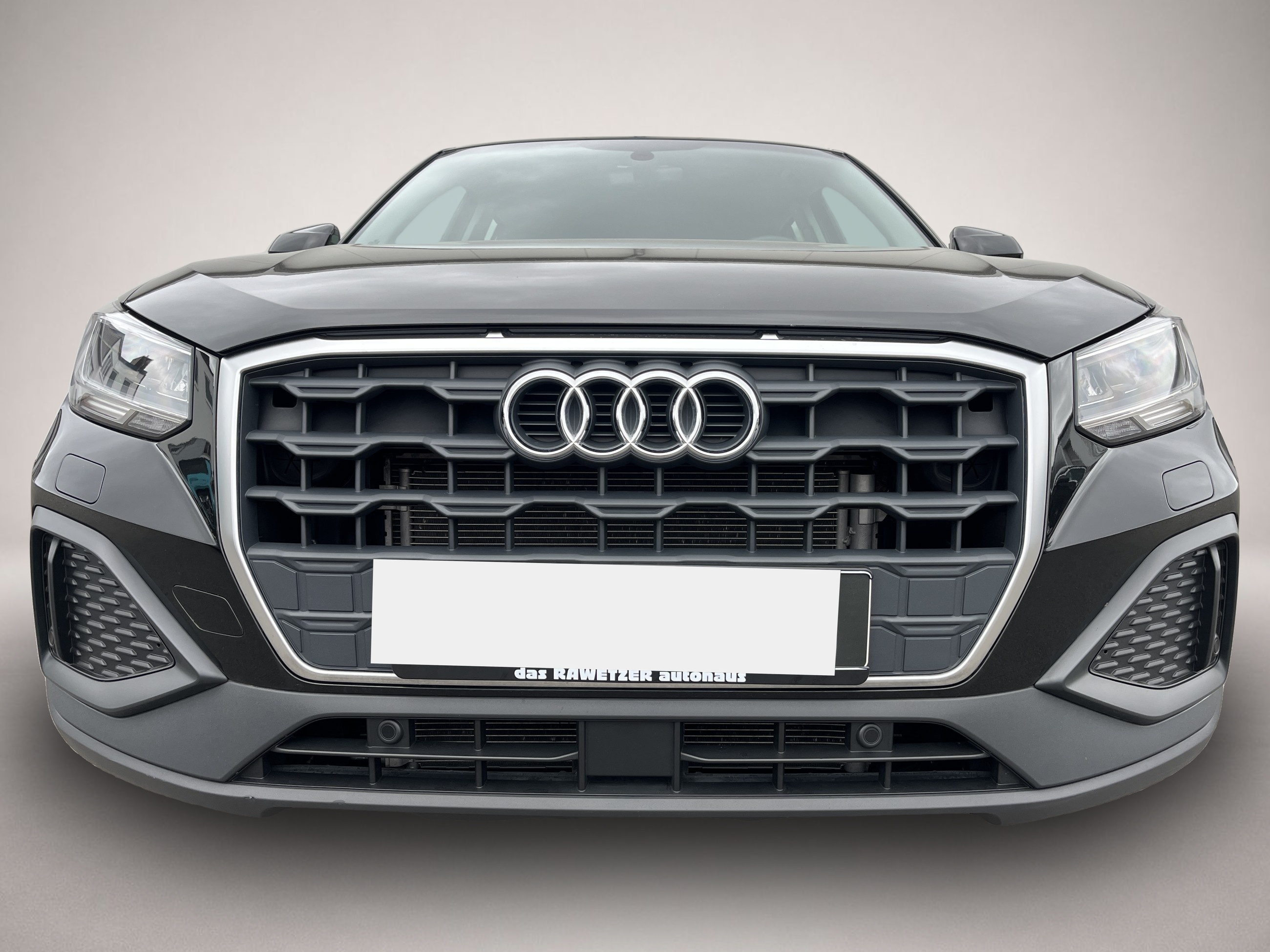 Audi Q2 (07/2022, Benzin)