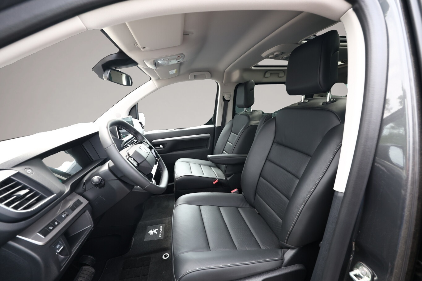 Peugeot Traveller (06/2026, Diesel)