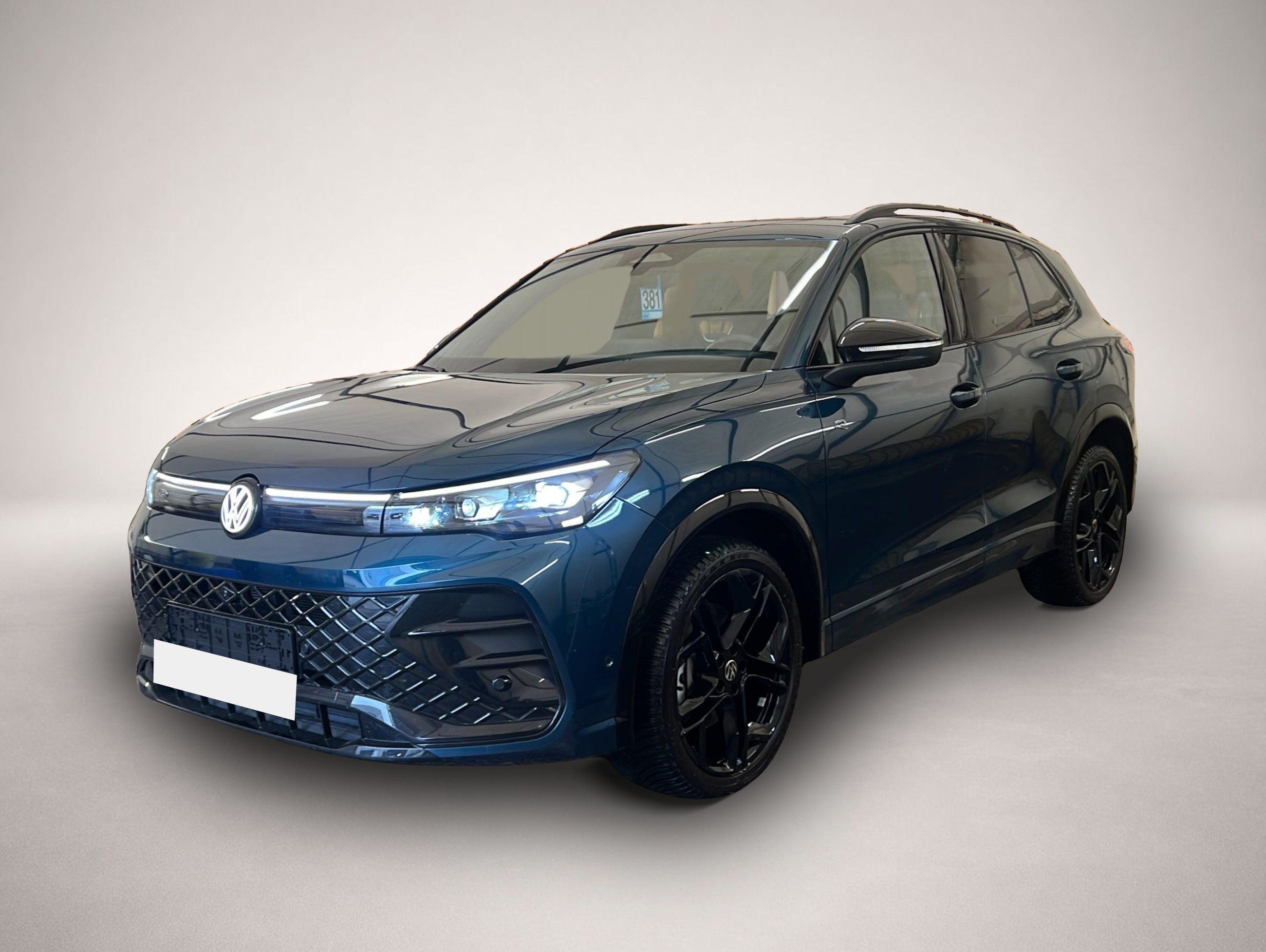 Volkswagen Tiguan (11/2025, Benzin)