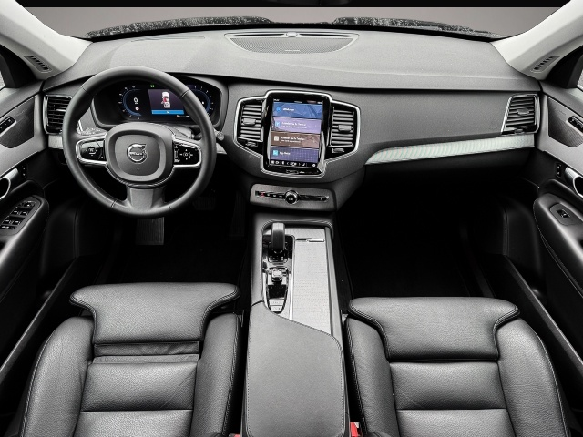 Volvo XC90 (09/2023, Benzin)
