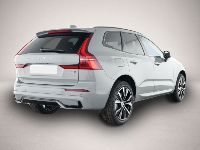 Volvo XC60 (06/2025, Benzin)