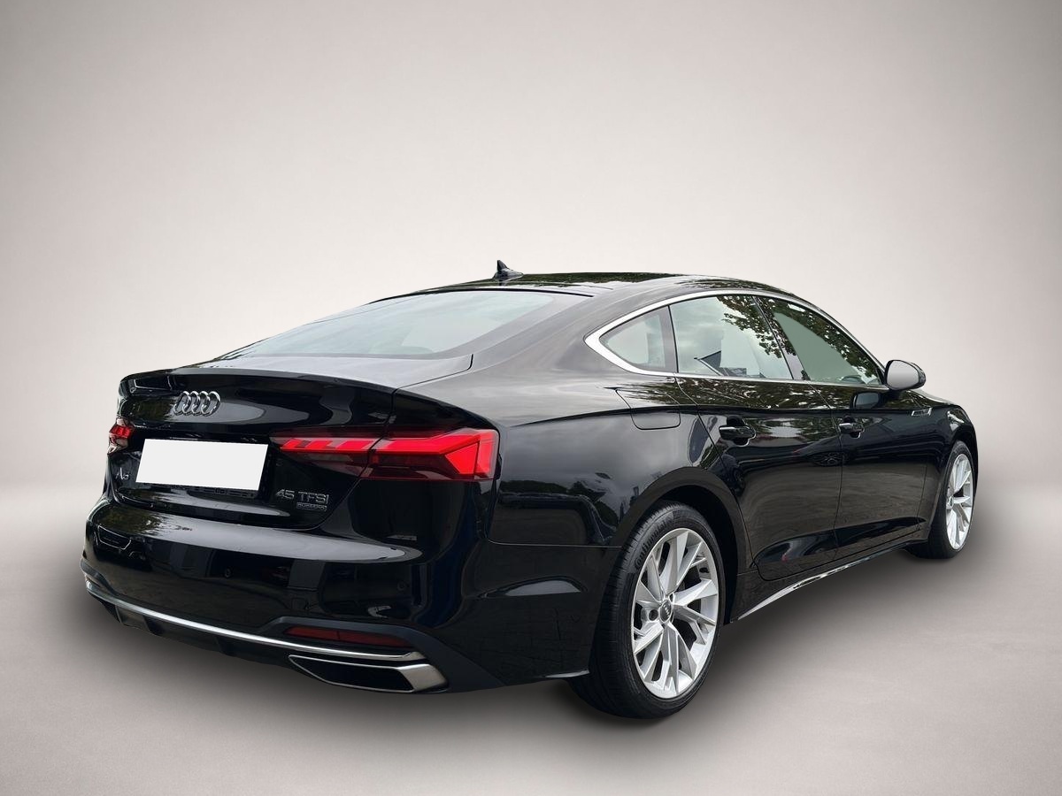 Audi quattro (09/2020, Benzin)