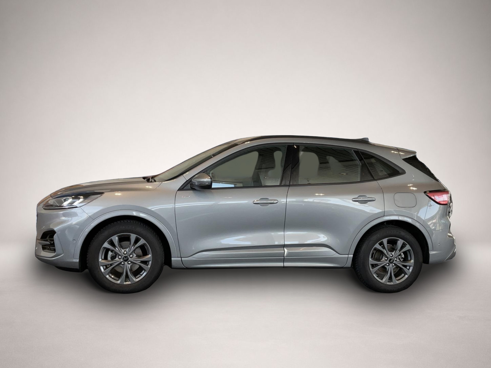 Ford Kuga (04/2024, Benzin)