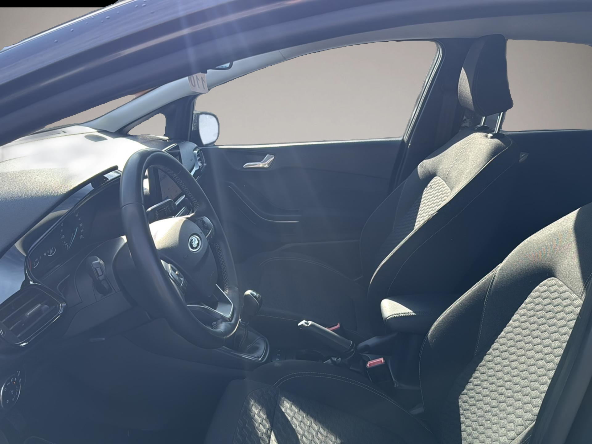 Ford Fiesta (07/2022, Benzin)