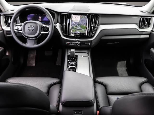 Volvo XC60 (03/2024, Benzin)
