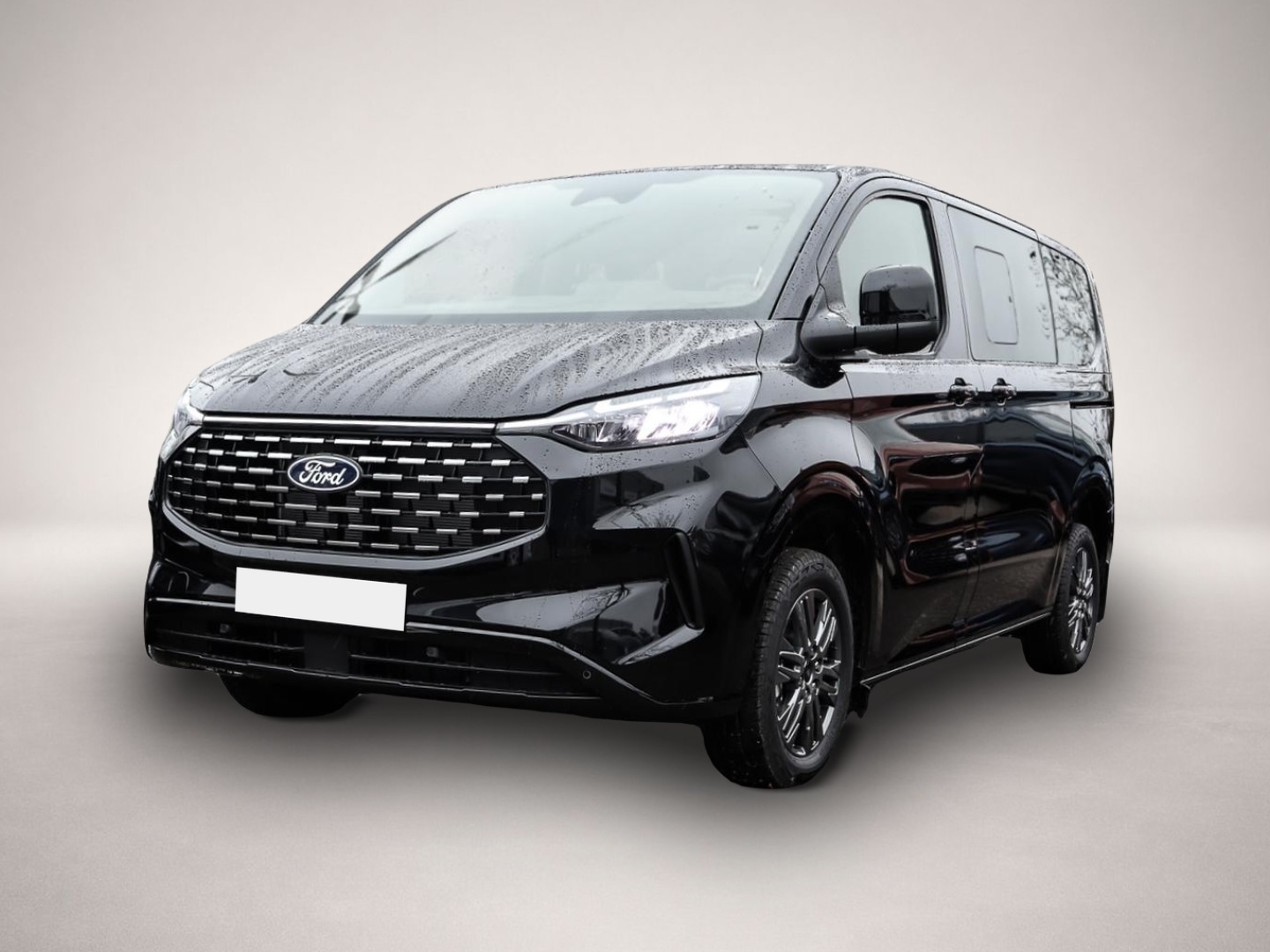 Ford Tourneo Custom (03/2026, Diesel)