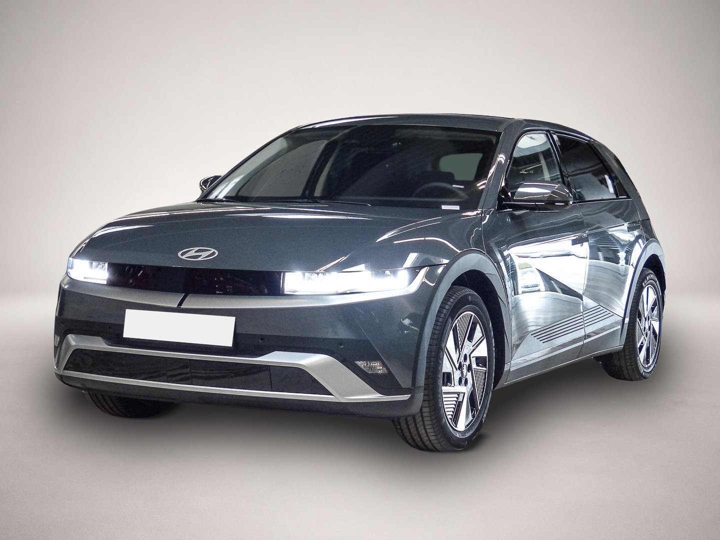 Hyundai IONIQ 5 (06/2026, ELECTRIC)
