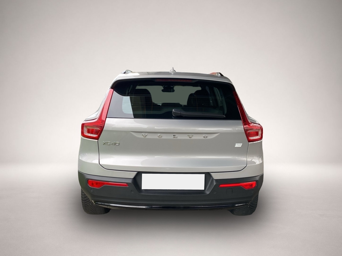 Volvo XC40 (11/2022, ELECTRIC)