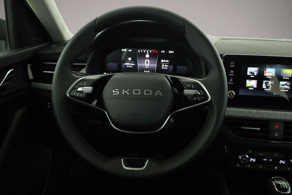 Skoda Kamiq (04/2026, Benzin)