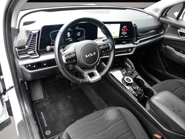 KIA Sportage (05/2023, Benzin)