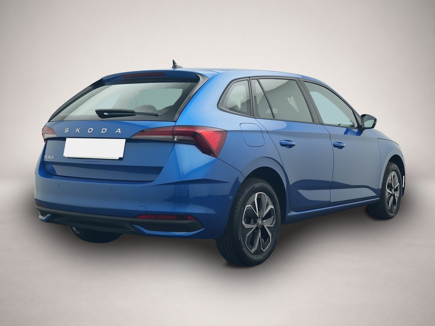 Skoda Scala (08/2025, Benzin)