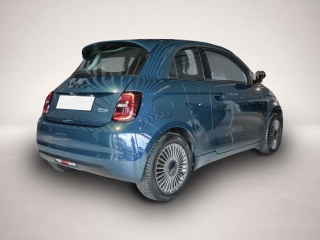 Fiat 500e (12/2022, ELECTRIC)