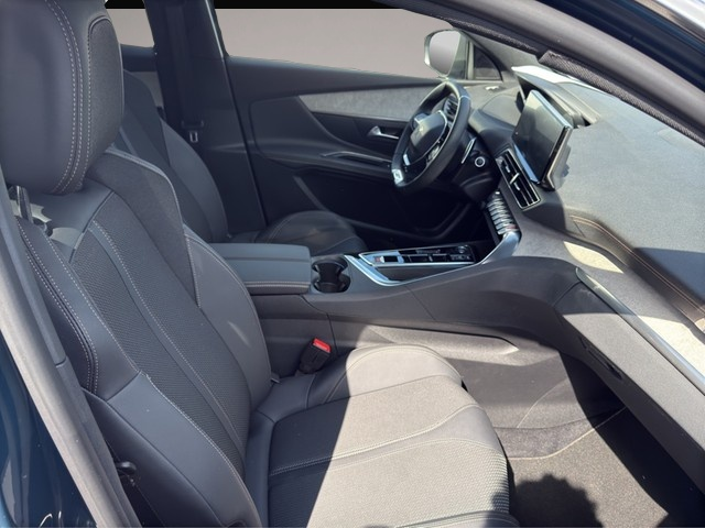 Peugeot 3008 (01/2024, Benzin)