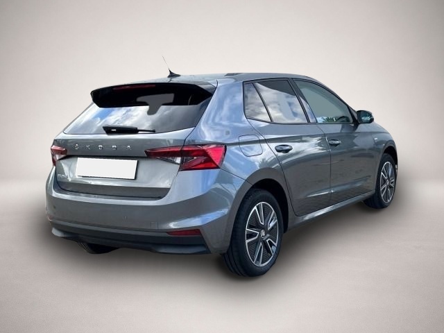 Skoda Fabia (04/2022, )