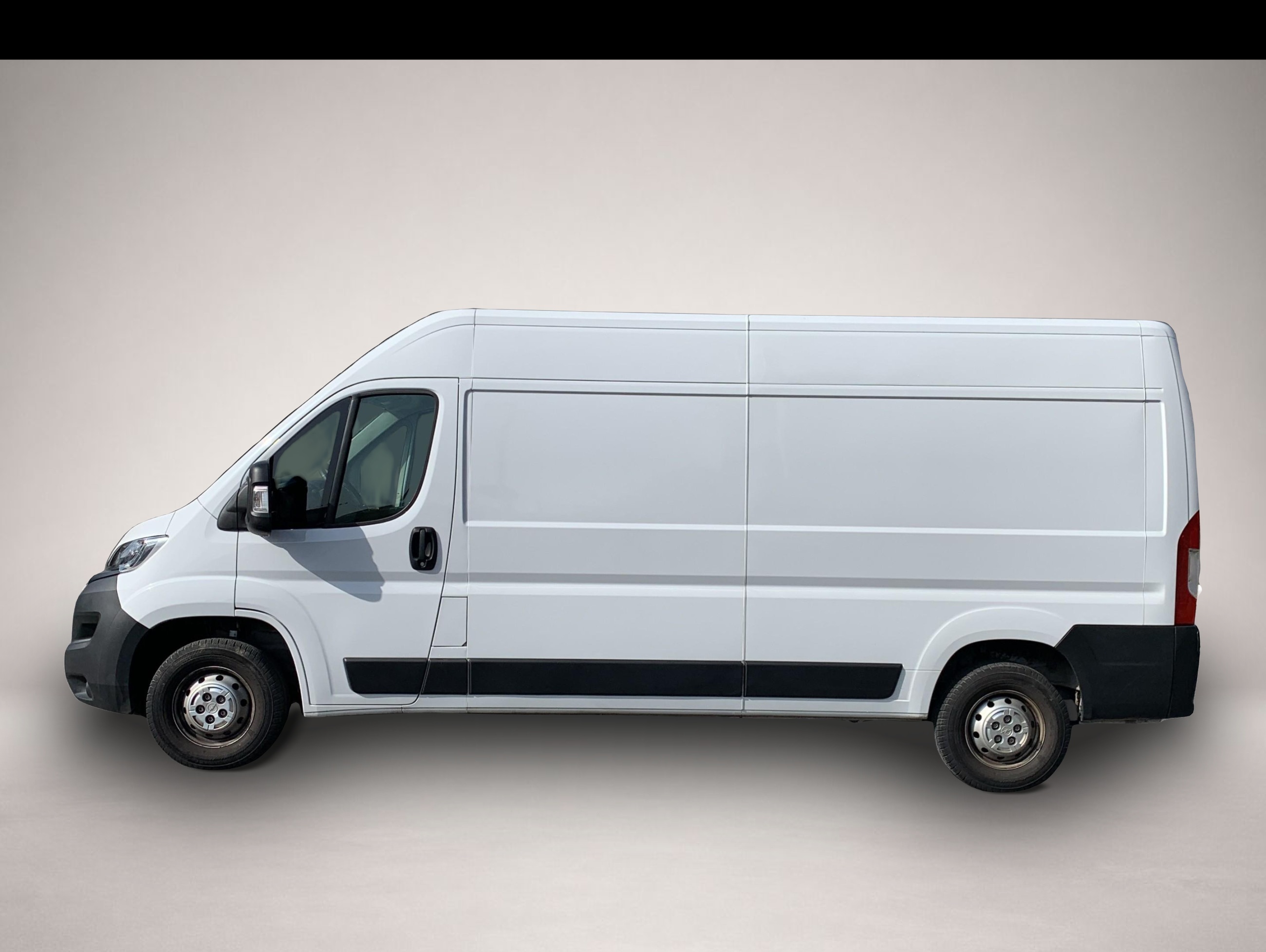 Opel Movano (10/2024, Diesel)