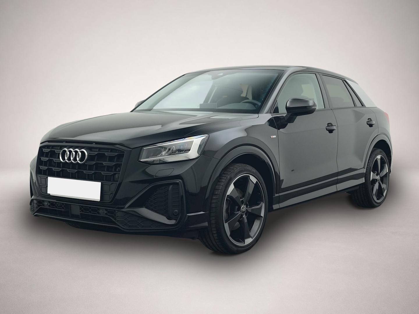 Audi Q2 (06/2023, Benzin)