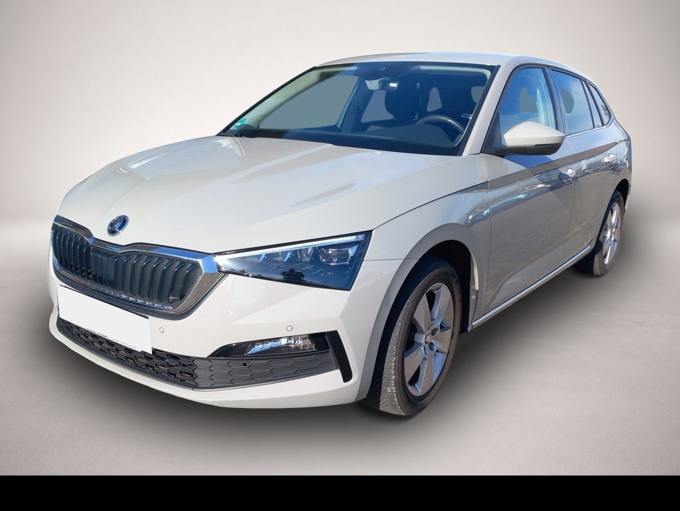 Skoda Scala (08/2022, Benzin)